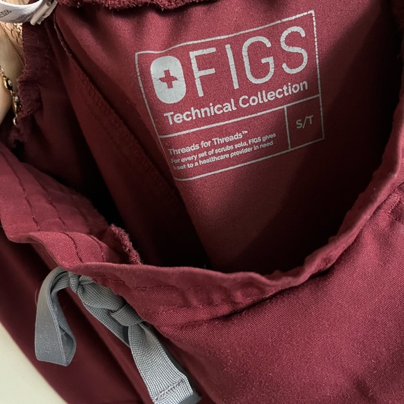 Figs Yola Skinny Scrub Pants In Burgundy Size S - Picture 6 of 6